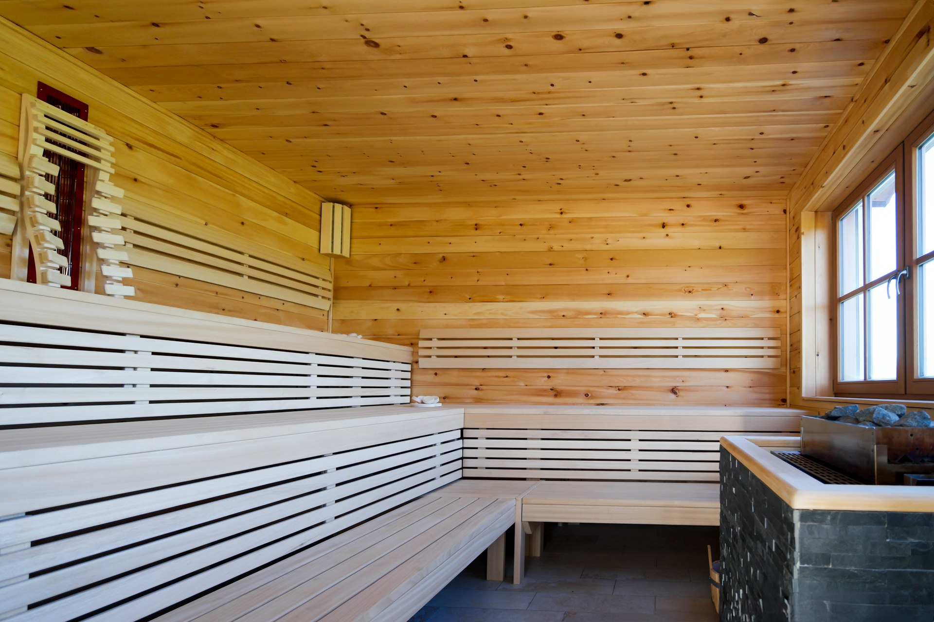 Bau von Gewerbesaunen in Bayern durch Wellness Wiedel